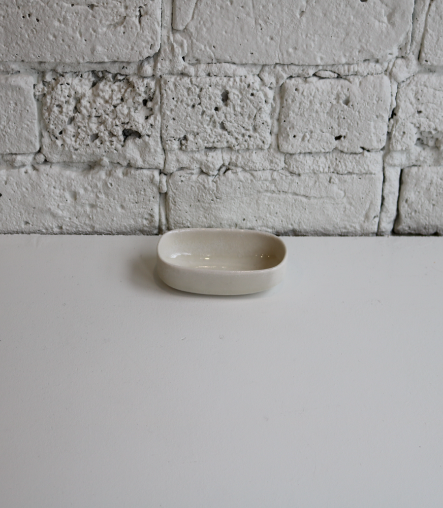 Small Oval Tray, Frost White